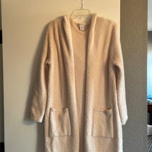 Long, cozy, hooded sweater
